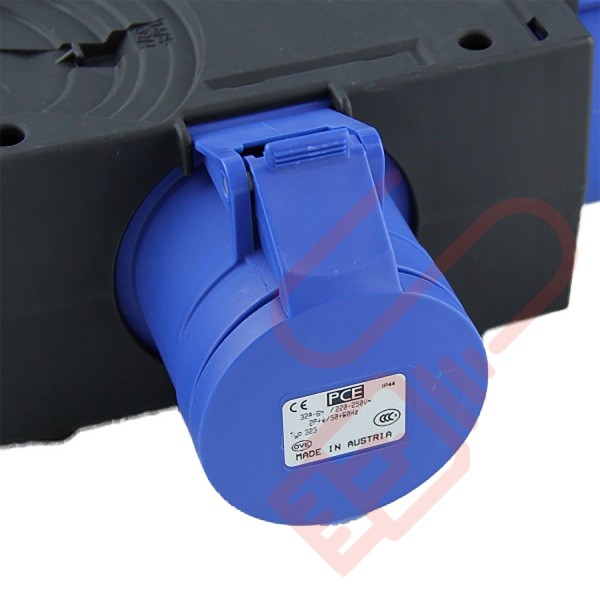 32Amp Power Junction Box -  IEC309 Commando Male Plug to 3x Commando Female Sockets Power Distribution Unit